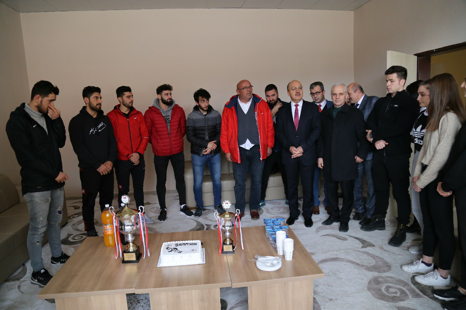 Üniversitemiz Erkek Voleybol Takımı Şampiyon Oldu