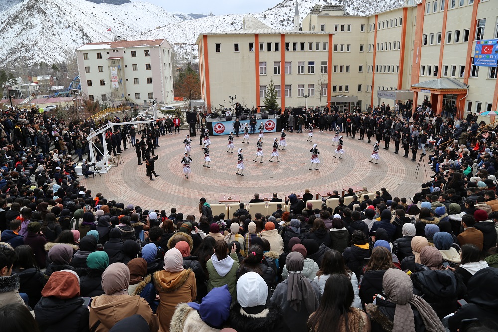 Nevruz Bayramı Coşkuyla Kutlandı