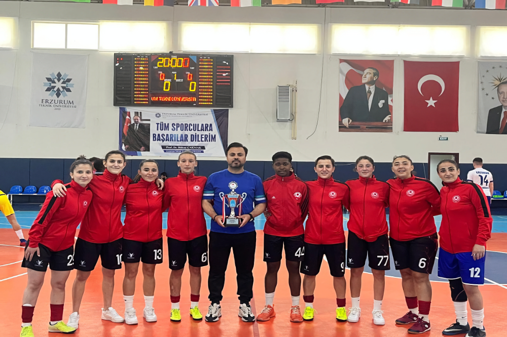 Futsal Takımından Şampiyonluk