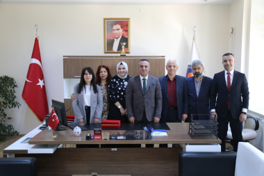 Edebiyat Fakültesi’ne Taze Kan