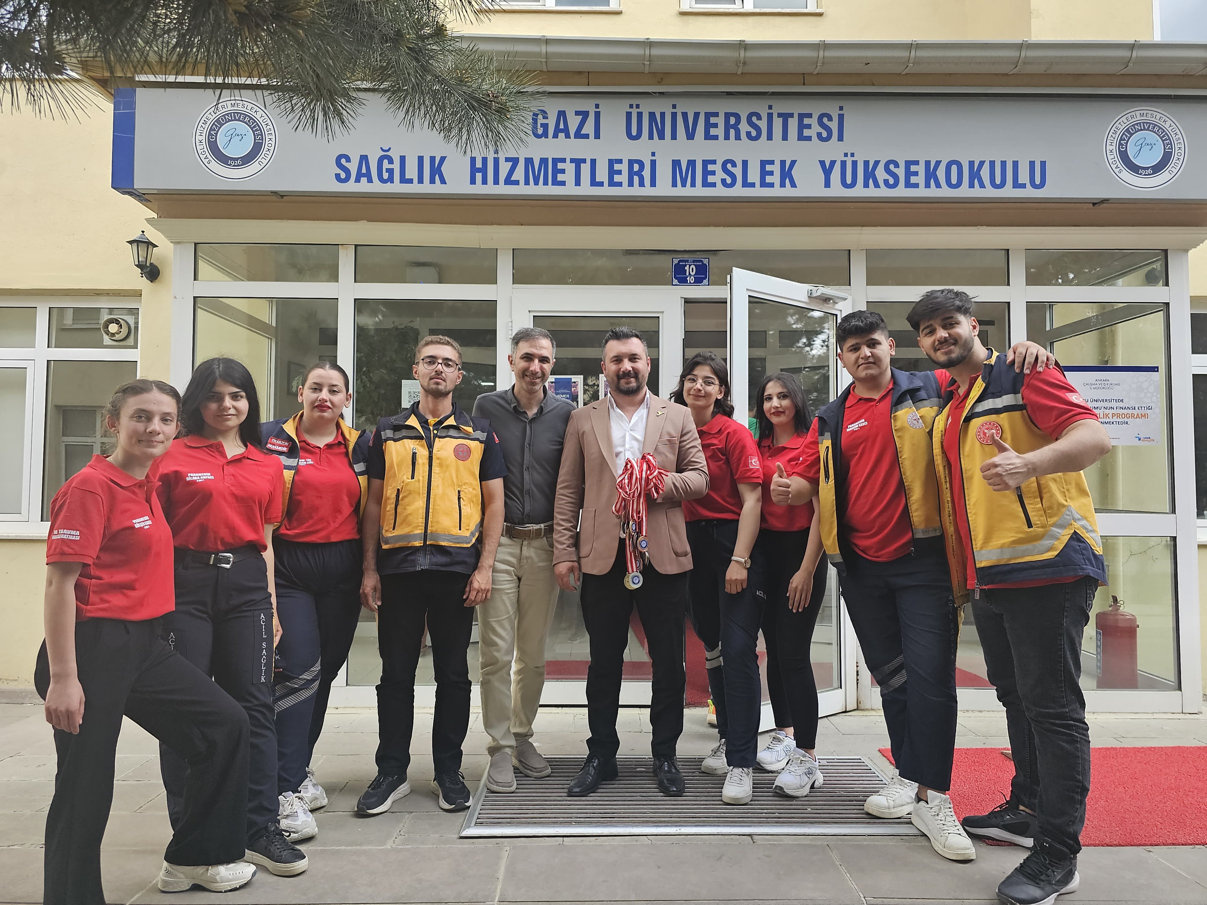 Üniversitemiz 10. TRALLİ Travma Rallisi’nden Madalya ile Döndü